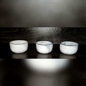 NWT CB2 MINI TRINKET MARBLE BOWL